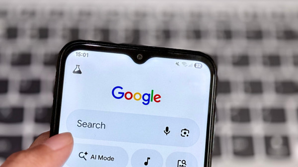 Google Search Live dostupan širom sveta: Usmerite kameru i pitajte AI bilo šta