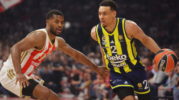 Fener čuva svoju zvezdu