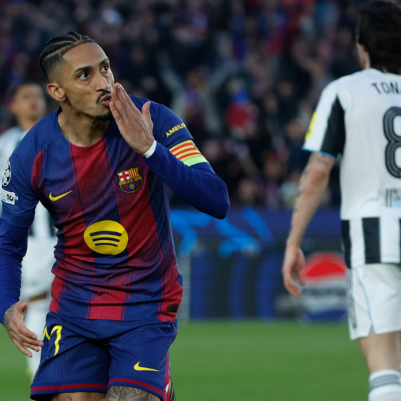 Devet golova u Barseloni