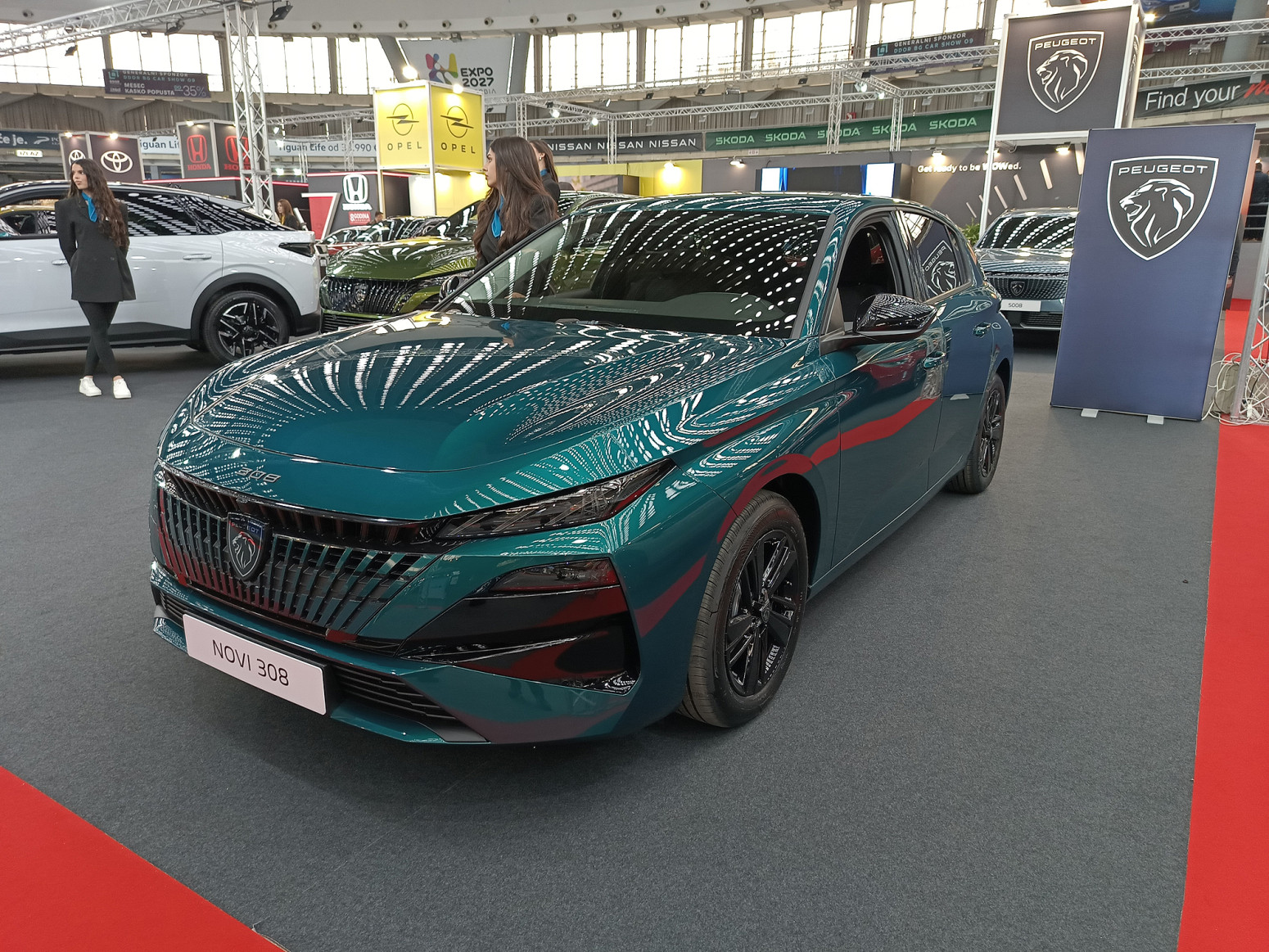 Sprema se navala: Peugeot obećao 7 modela do 2030. godine!