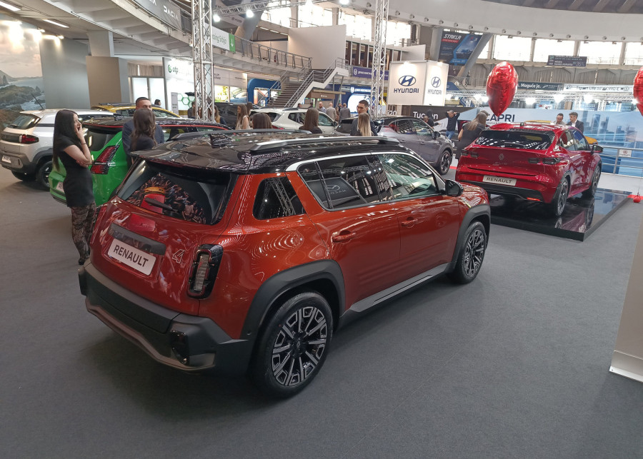 Sajam automobila: Legendarni model se vratio, ali u drugačijem ruhu FOTO