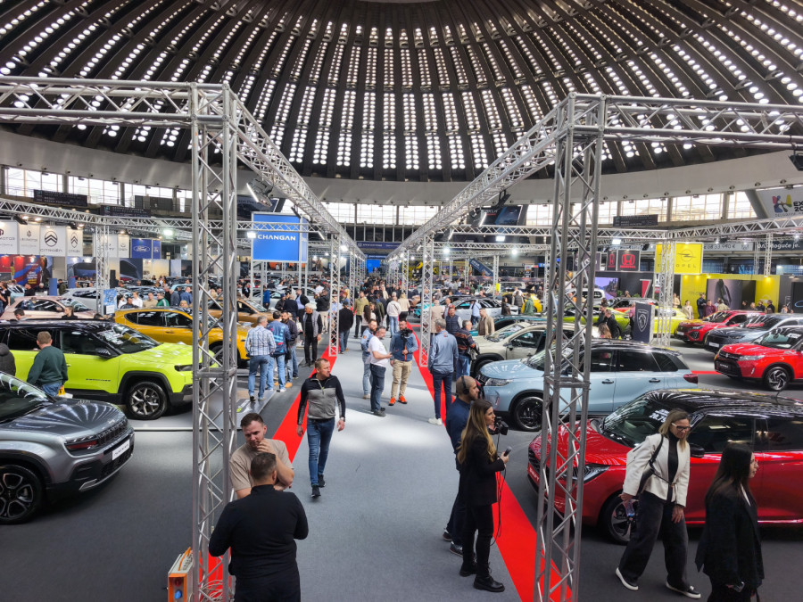 Posetioci na Sajmu spremni da plate od 25.000 do 30.000 evra za novi automobil