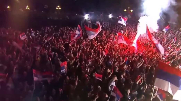 Vučić poslao jaku poruku građanima: "Srbija je naša porodica. Ona nam je na prvom mestu" VIDEO