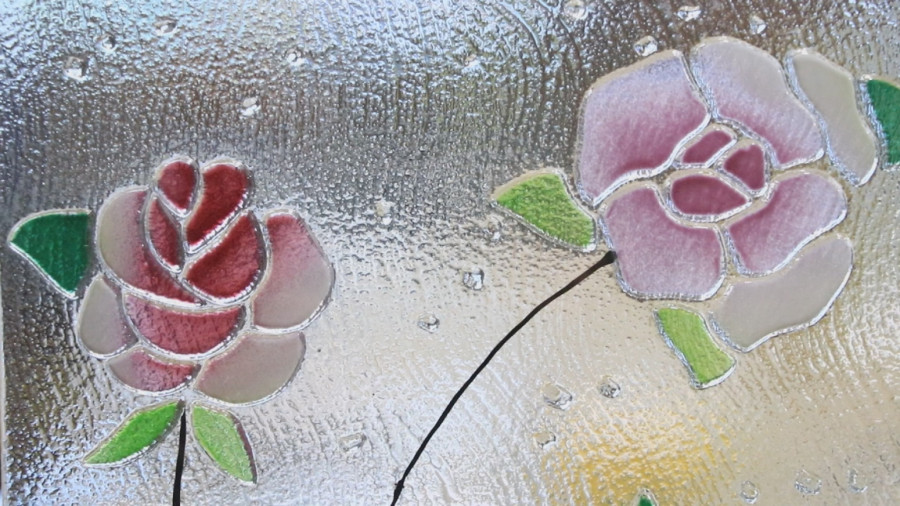 Rad Velimira sa Zlatibora obišao čitav svet: Vitraži koji krase državničke palate, dvorce i vile FOTO