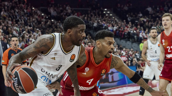 Dubai brzo zaboravio Beograd i savladao Bajern