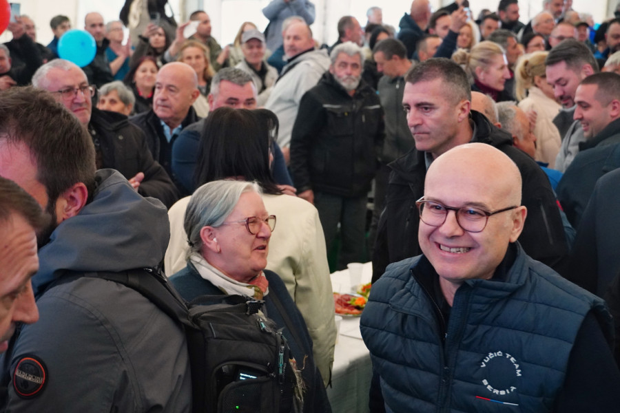 Vučević posetio Knjaževac; Prisustvovao polaganju kamena temeljca za novi lovački dom FOTO/VIDEO