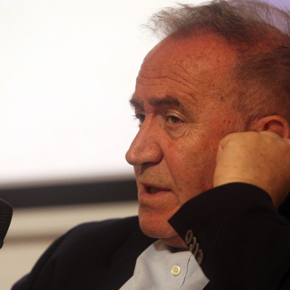 Preminuo Božo Koprivica