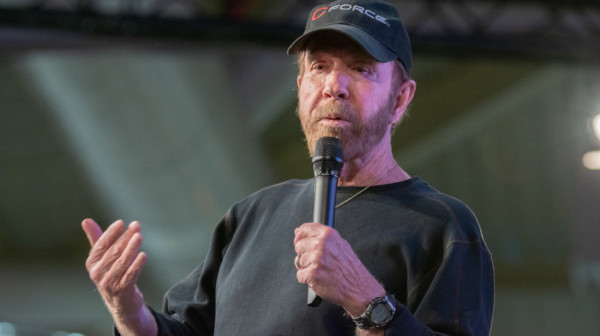 Fanovi su verovali da Čak Noris može da nokautira i smrt; Ovo je bila njegova omiljena šala