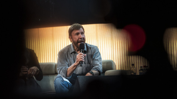 Poznati detalji smrti Čaka Norisa: Hitno bio hospitalizovan