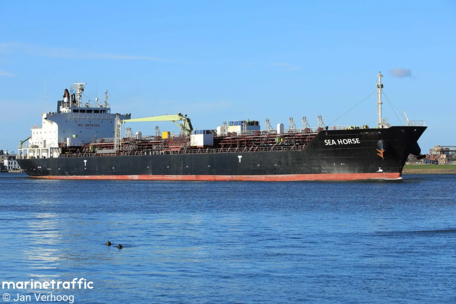 Kuba ostala kratkih rukava; Tanker sa ruskom naftom promenio pravac