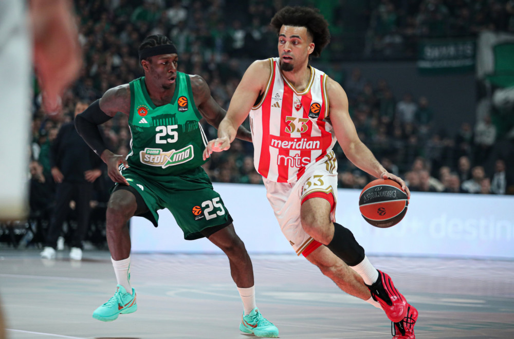 Zvezda vodi na poluvremenu – kontrolišu dešavanja u OAKA areni