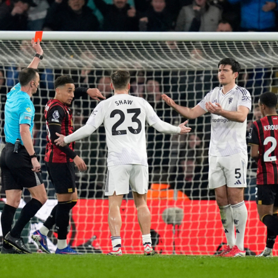 Ludnica u Petrovićevom "domu" – Junajted ostao bez pobede