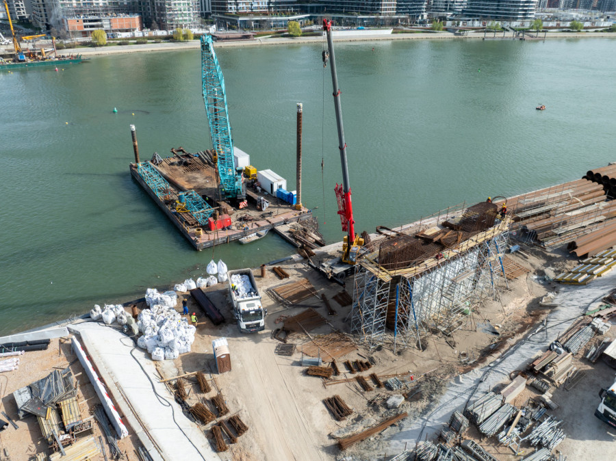 Radovi u punom jeku: Poznato kada će biti završen novi Savski most FOTO