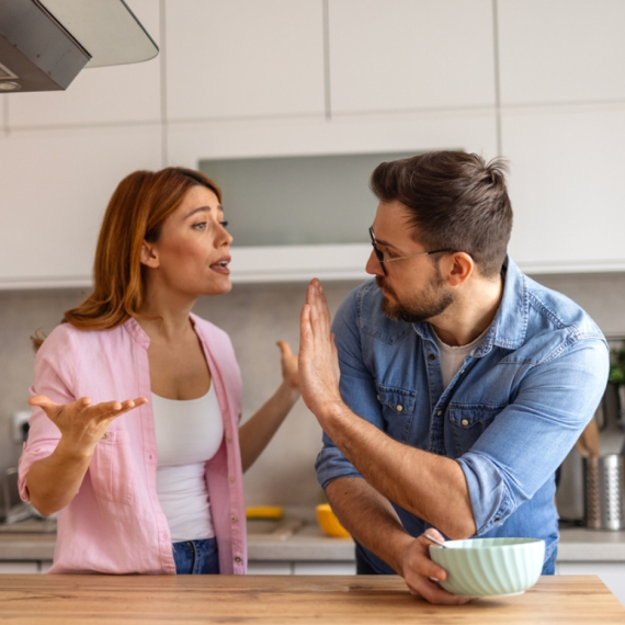 Pet znakova koji jasno ukazuju da je vaša veza došla do kraja