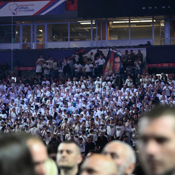 Dačić se obratio u Areni putem video linka; "Čujem zvuk pobede 29. marta"