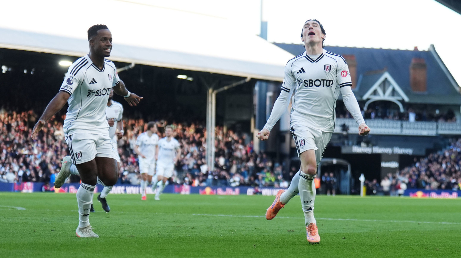 Lukić sa klupe gledao preokret Fulama