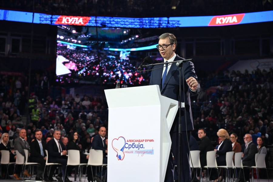 Vučić poslao snažne poruke; Godinu dana su nam uzimali živote i rušili Srbiju; Pobeda tek sledi FOTO/VIDEO
