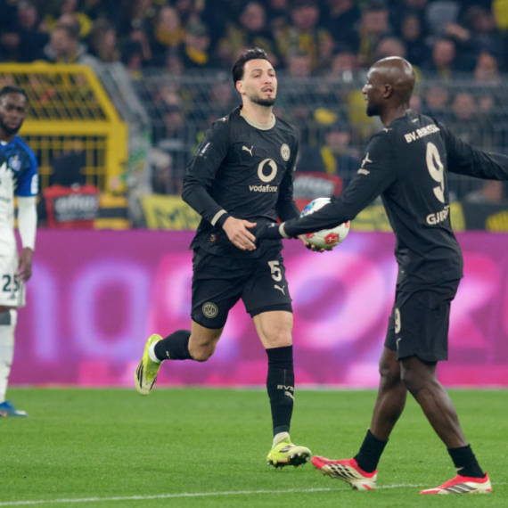 Borusija od 0:2 do 3:2 uz tri penala VIDEO