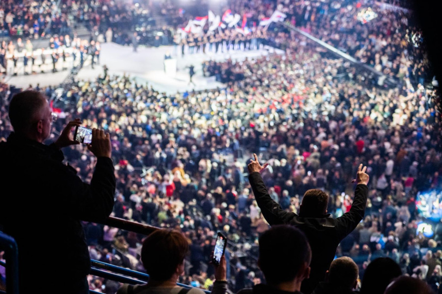 Ovo su 6 ključnih Vučićevih poruka sa veličanstvenog skupa u Areni FOTO