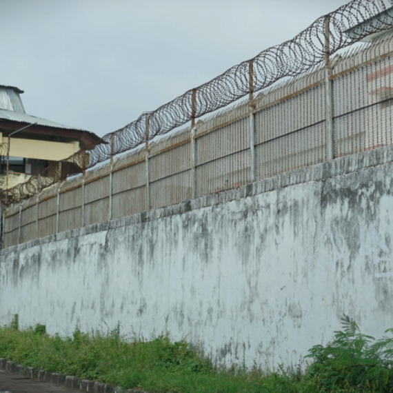 Turisti uhapšeni na Baliju; Uradili nezamislivu stvar, preti im 10 godina zatvora FOTO