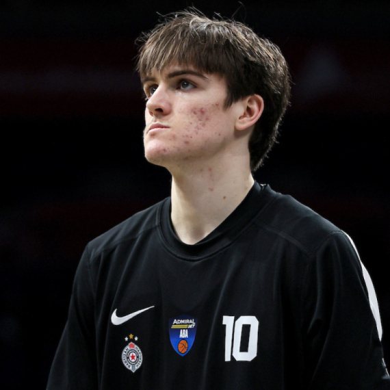 Ništa od još jednog "večitog" derbija – Partizan pao i ostao bez finala