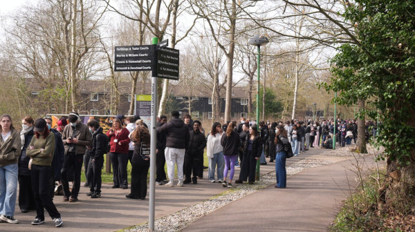 Analizirana bakterija koja je izazvala epidemiju meningitisa: Stotine ljudi u redovima za vakcine