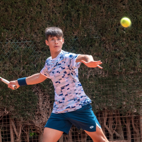 Vreme je za mlađeg brata: Haime Alkaras slavio na turniru u Mursiji VIDEO