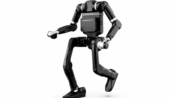 Renault uvodi "bezglavog" robota; Tvrdi da ne pokušava da zameni ljude VIDEO