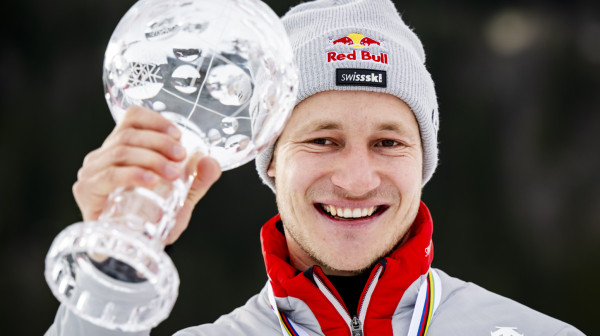 Odermatu globus, Italijanu pobeda