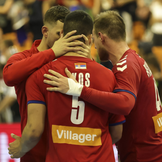 "Verujem da možemo da izbacimo Mađare"