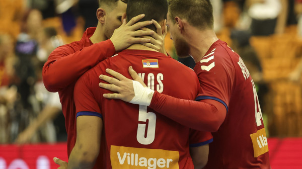 "Verujem da možemo da izbacimo Mađare"