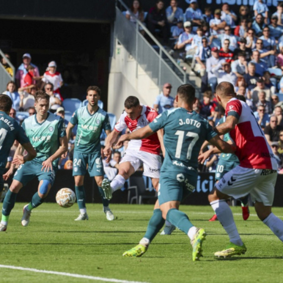 Epski preokret Alavesa u Vigu