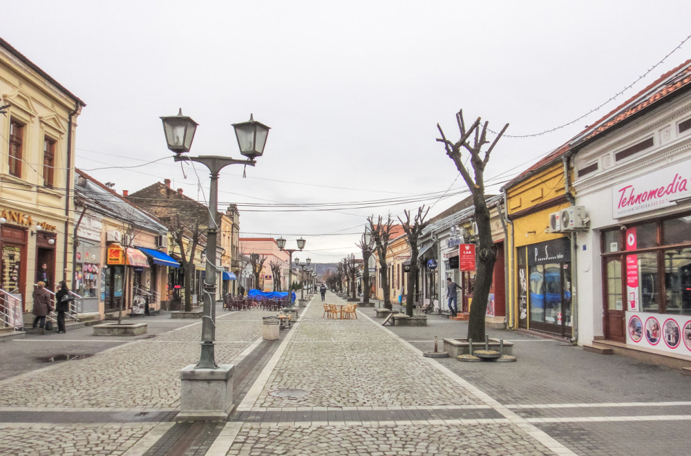 Menja se turistička slika grada: Kladovo dobija veliki bazenski kompleks FOTO