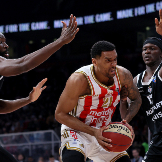 Rezultatska klackalica u prvoj četvrtini derbija