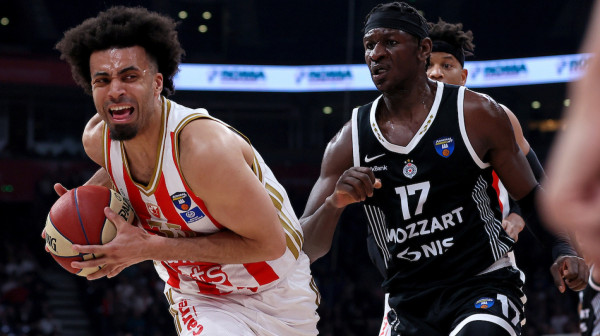 Zvezda ima blagu prednost posle prve četvrtine