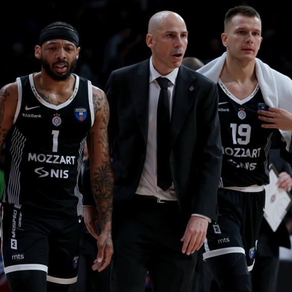 Karlik Džons: "Ne smemo više da gubimo"