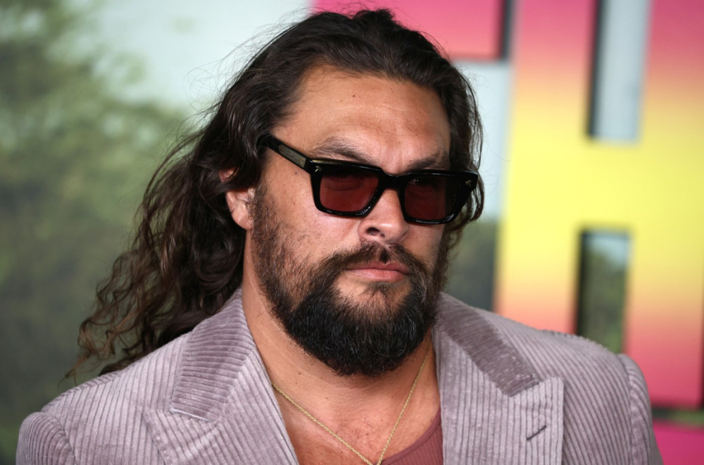 Džejson Momoa se oglasio sa Havaja: Evakuisan u poslednji čas zbog snažne oluje VIDEO