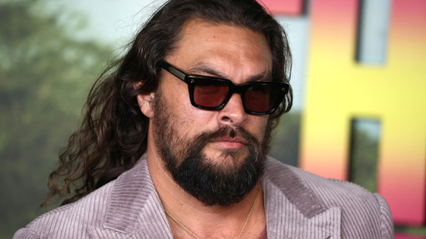 Džejson Momoa se oglasio sa Havaja: Evakuisan u poslednji čas zbog snažne oluje VIDEO
