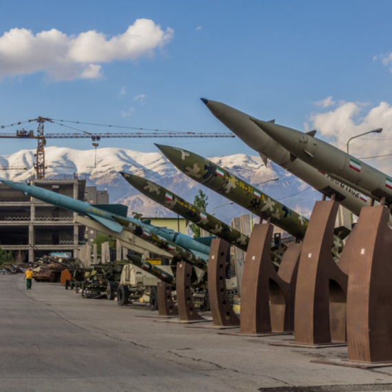 Otkrivena podzemna tvrđava Irana; Projektili, avioni i bespilotne letelice VIDEO