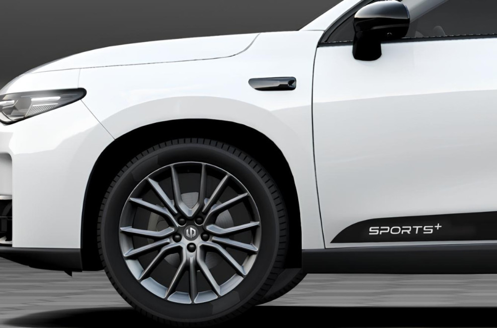 Kineski SUV ima snagu Lamborghinija, a košta manje od Tesle FOTO