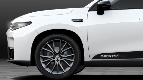 Kineski SUV ima snagu Lamborghinija, a košta manje od Tesle FOTO