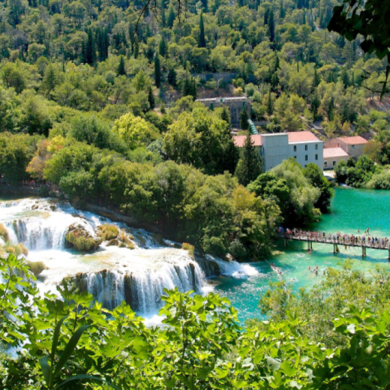 Loše vesti iz komšiluka za turiste: Poskupljuje ulaz u znamenitosti koje Srbi obilaze FOTO