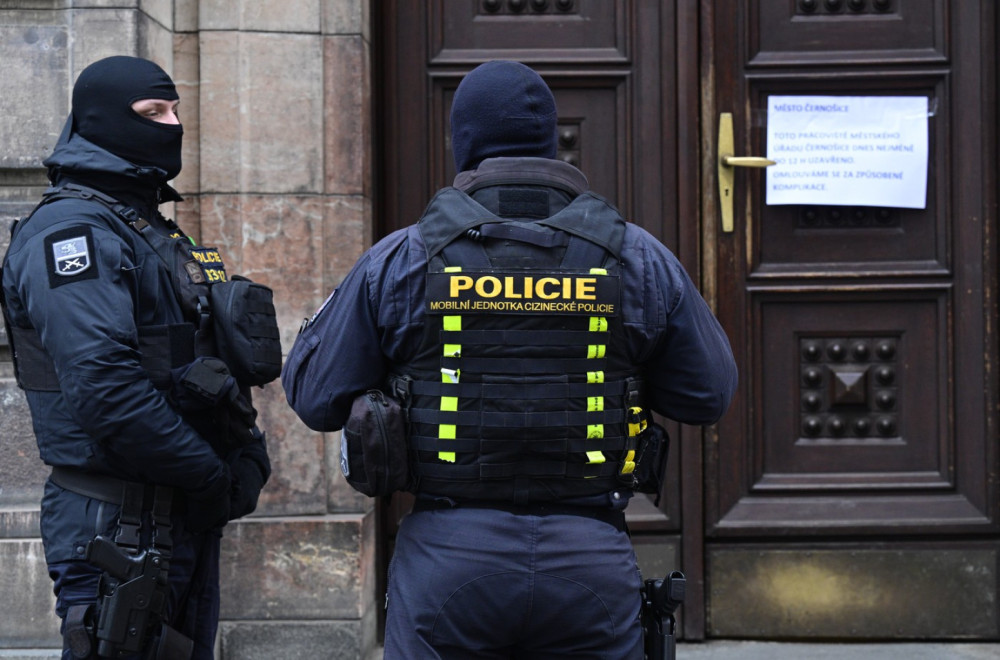 Češka u centru skandala – policija privela deset osoba
