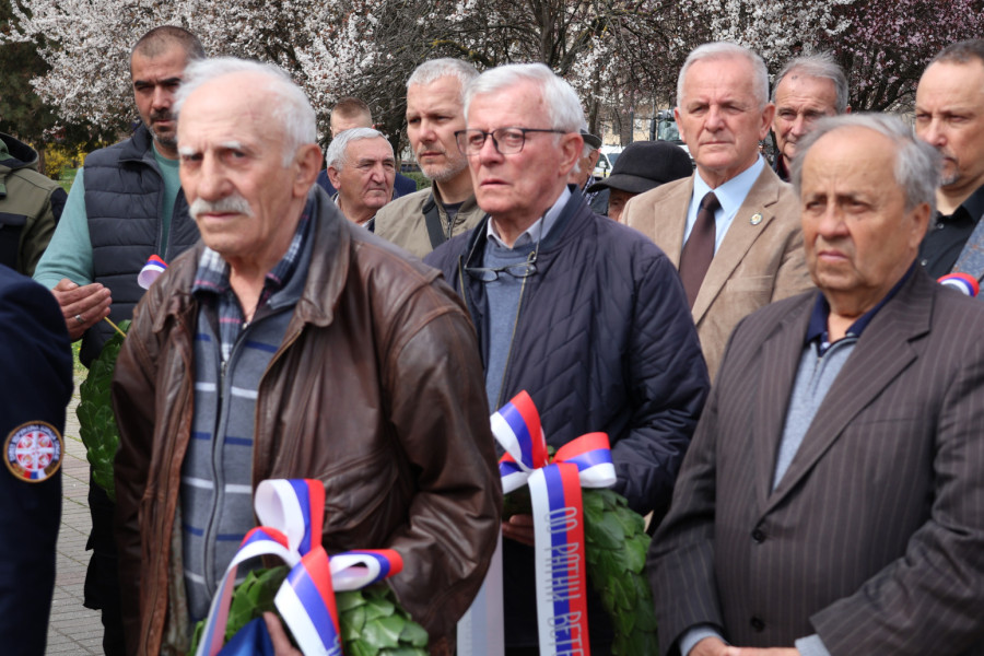 Srbija obeležava godišnjicu NATO agresije: 78 dana tragedije jednog naroda FOTO