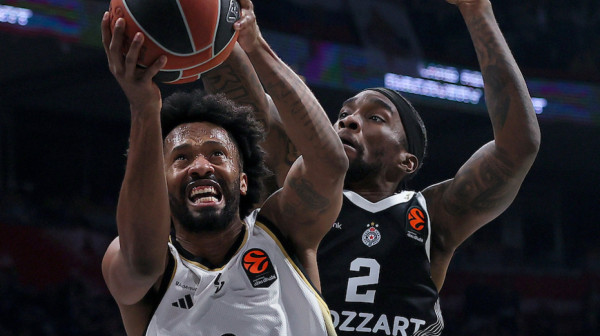 Angola: "Voleo bih da se vratim u Partizan" VIDEO