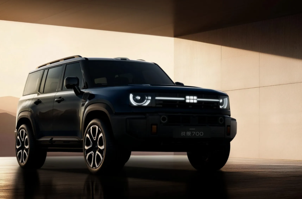 Da li vas novi Geely previše podseća na neki automobil? FOTO