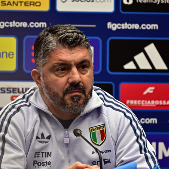 Italijani ne igraju u Milanu jer se plaše domaćih navijača