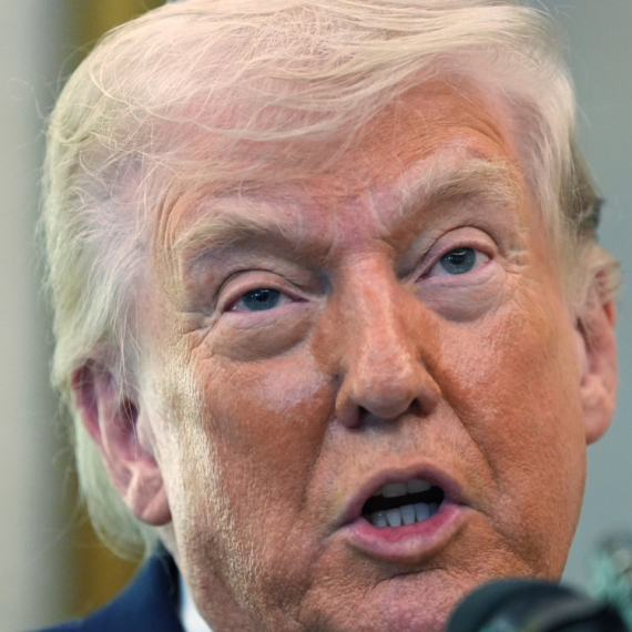 "Tramp otvara vrata pakla u Iranu"