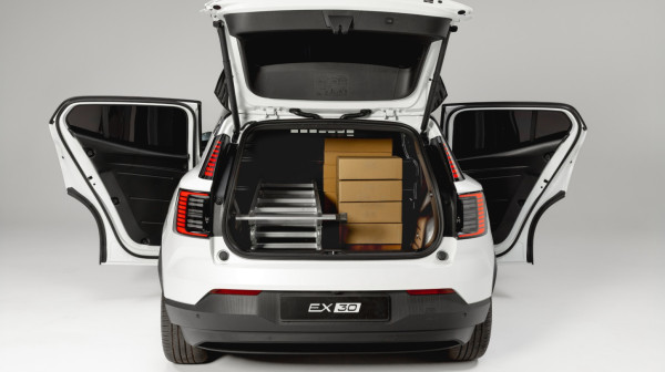 Volvo napravio prvi van – ide do 430 KS, a pogledajte na čemu je baziran FOTO