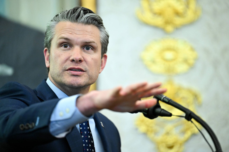 Nadrealna scena u Pentagonu: Hegset održao govor citirajući lažni biblijski citat iz filma VIDEO